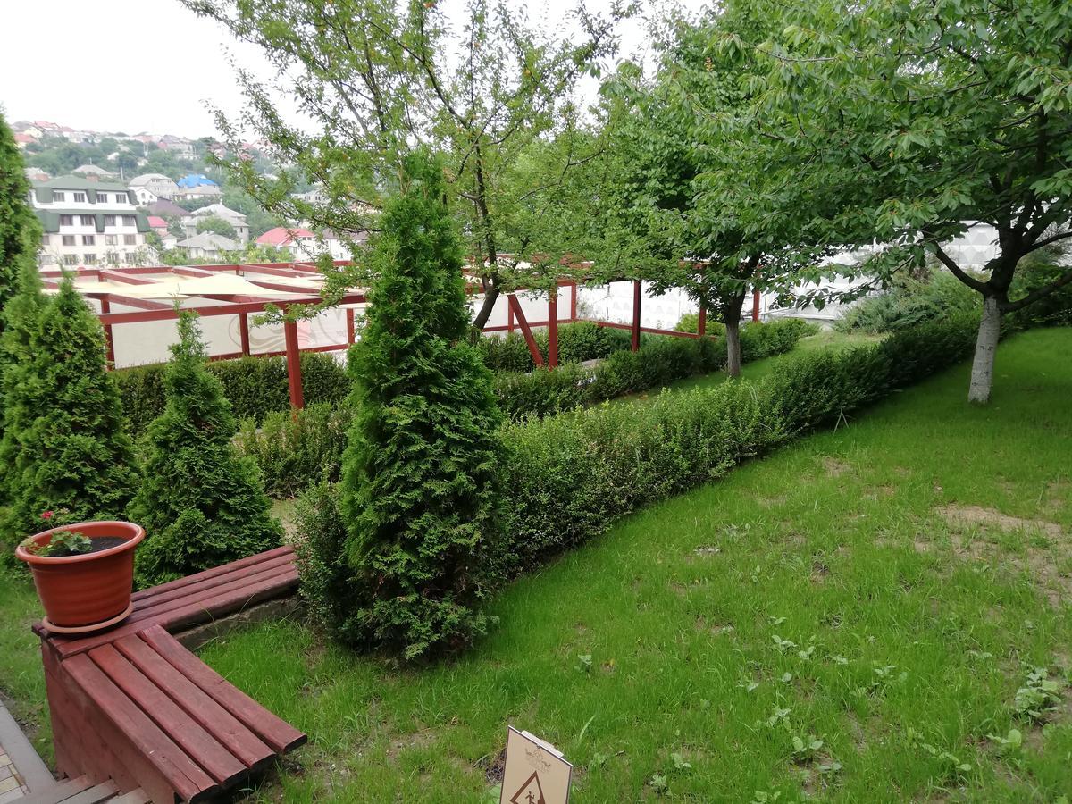 Grace Villa Codru Exterior photo